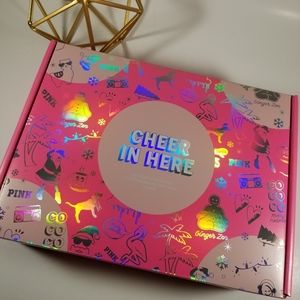 🆕️VS PINK, Cheer In Here, Gift Set